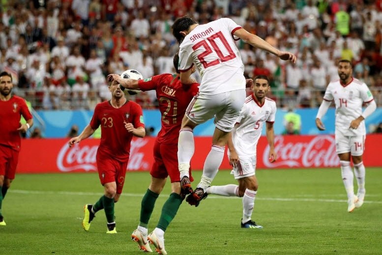 FIFA’dan elle oynamaya ’saat yöntemi’