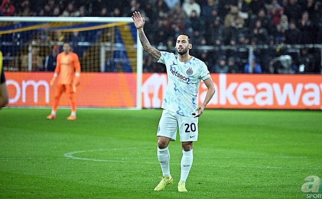 TRANSFER HABERİ: Galatasaray’dan Hakan Çalhanoğlu operasyonu!