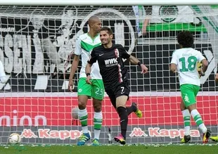 Wolfsburg'u Halil yıktı