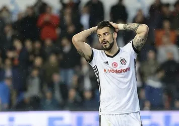 Negredo sınıfta kaldı!