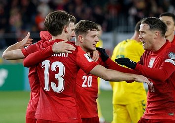 Szymanski kornerden attı! Polonya kazandı