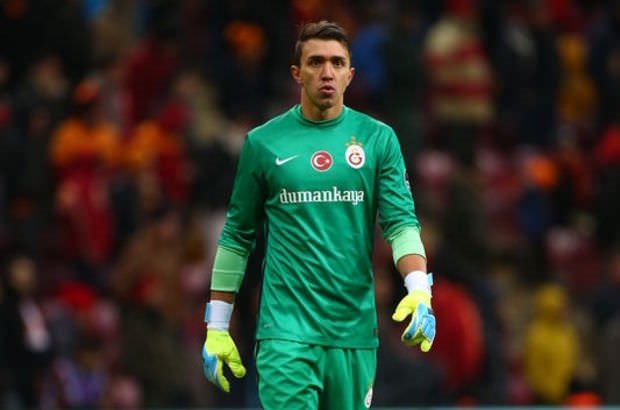 Fernando Muslera ile bir ömür boyu!  .