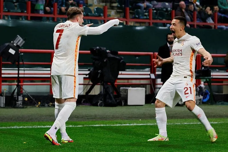 Lokomotiv Moskova 0-1 Galatasaray (MAÇ SONUCU-ÖZET) | Cimbom Moskova'da kükredi! Namağlup lider - 4