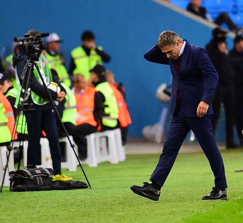 Ersun Yanal’ı bekleyen büyük tehlike!