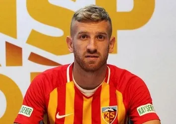 Kayserispor Pedro Henrique ile anlaştı
