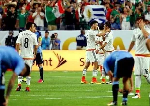 Zorlu maçta kazanan Meksika oldu!