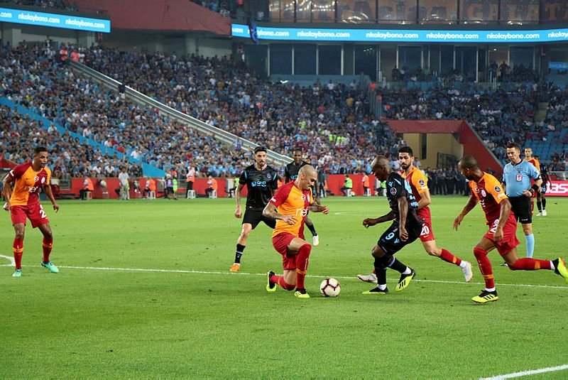 Fatih Terim harekete geçti! Galatasaray’da taşlar yerinden oynuyor