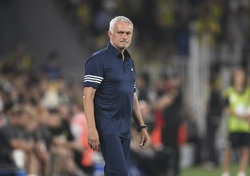 F.Bahçe avantaj peşinde! İşte Mou'nun Benfica maçı 11'i