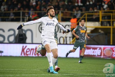 Ahmet Çakar Alanyaspor-Fenerbahçe maçını yorumladı! Kalitesiyle maçı çevirdi