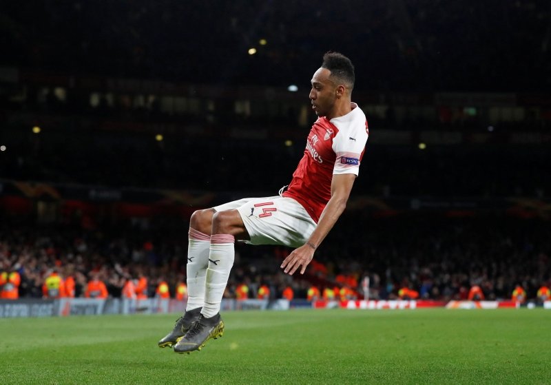 Aubameyang’dan takla şov! İşte o anlar...