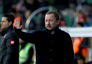 Sergen Yalçın: Hırsınızı gösterin