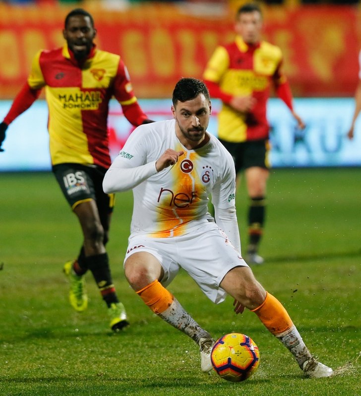 Galatasaray’da Akram Afif sesleri!