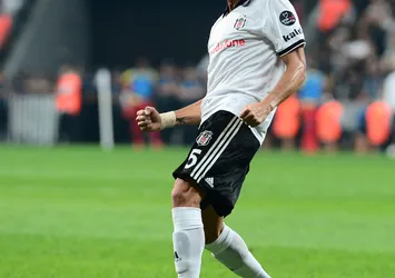 Beşiktaşlı yıldıza Ada'dan teklif!