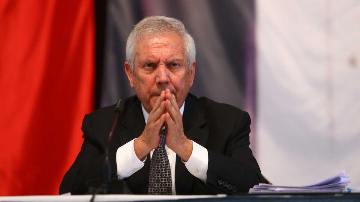 FENERBAHÇE HABERİ | Aziz Yıldırım'dan Jose Mourinho önerisi! Hata yaptığında... FENERBAHÇE HABERİ | Aziz Yıldırım'dan Jose Mourinho önerisi! Hata yaptığında...