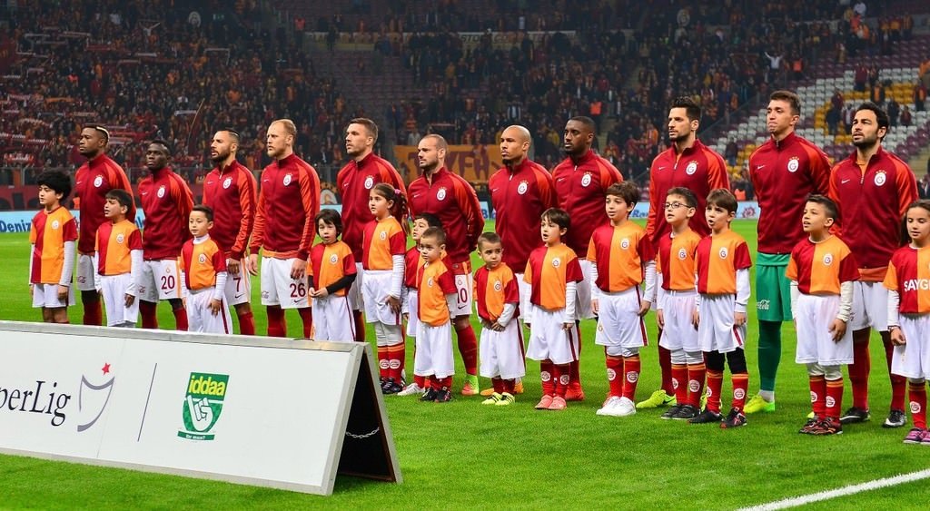 Galatasaray-Beşiktaş karşılaşmasından kareler