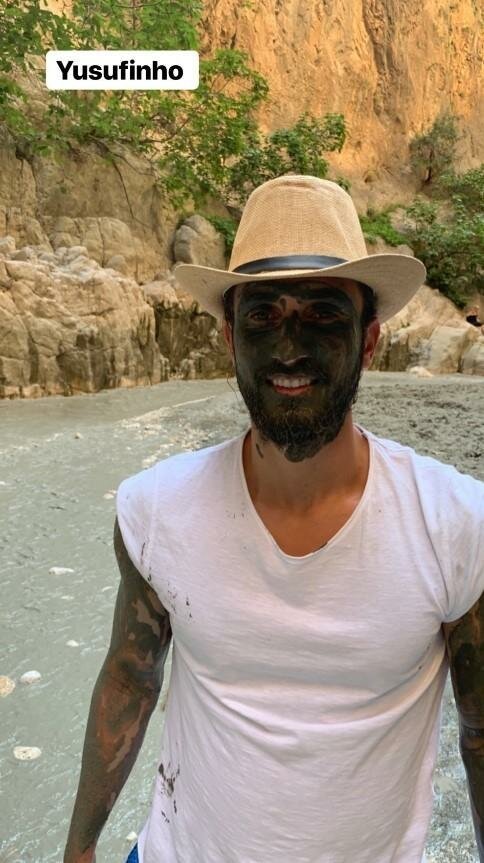 Futbolcuların tatil paylaşımları