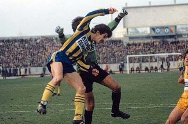 İşte unutulmaz Galatasaray - Fenerbahçe derbileri