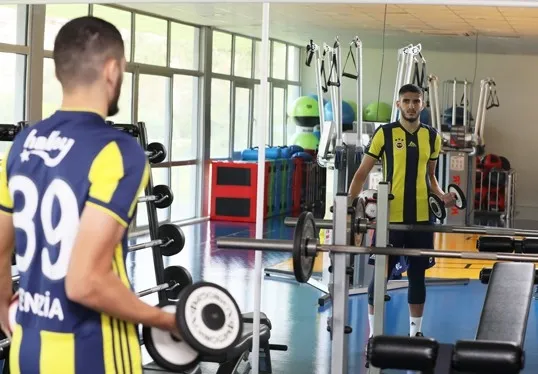Yassine Benzia: Beni buraya getirmek için gerçekten çok uğraştılar - 1