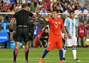 Kartal’a yeni dinamo Gary Medel