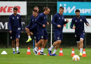 Fenerbahçe kafilesi Belçika'ya gitti