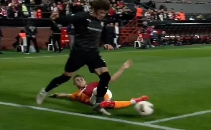Siltaş Yapı Pendikspor - Galatasaray maçında penaltı beklentisi! İşte o pozisyon - 1