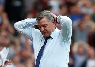 Transfer pazarlığı Allardyce'ı görevinden etti
