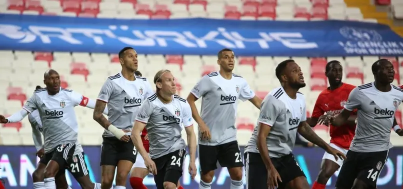 Sivasspor 0-0 Beşiktaş (MAÇ SONUCU-ÖZET)