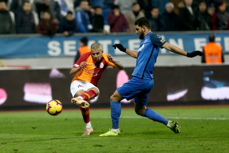 Galatasaray Feghouli ile gaza bastı!