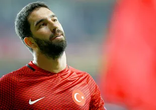 Barcelona'da Arda Turan şoku