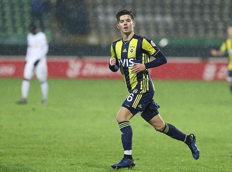 Flaş gelişme! Ferdi Kadıoğlu gidiyor....