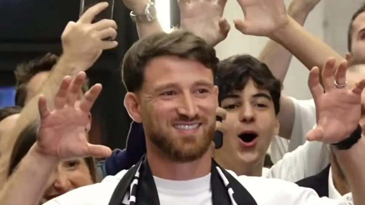 Beşiktaş'ın yeni transferi Salih Özcan İstanbul'a geldi!