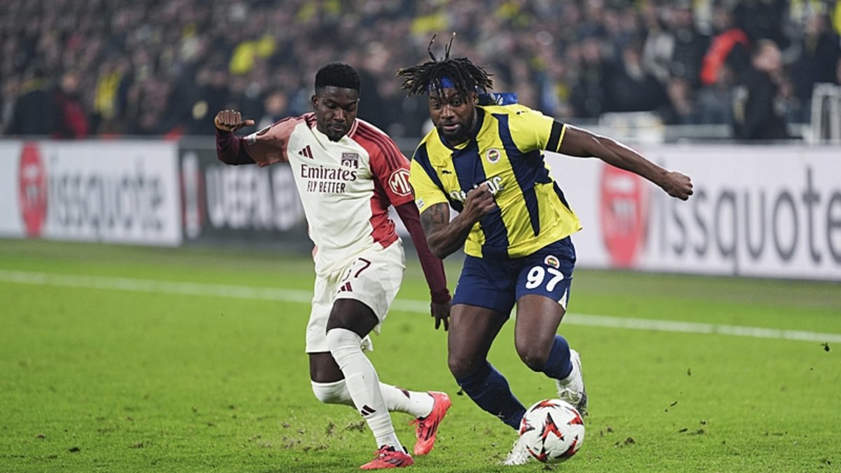 TRANSFER HABERİ: Fenerbahçe'de son dakika! Saint-Maximin ile yollar ayrılıyor mu? TRANSFER HABERİ: Fenerbahçe'de son dakika! Saint-Maximin ile yollar ayrılıyor mu?
