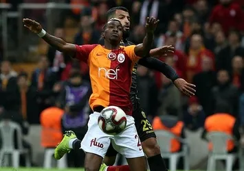 Onyekuru fırçayı yedi