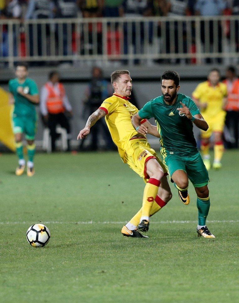 Göztepe - Fenerbahçe maçından kareler