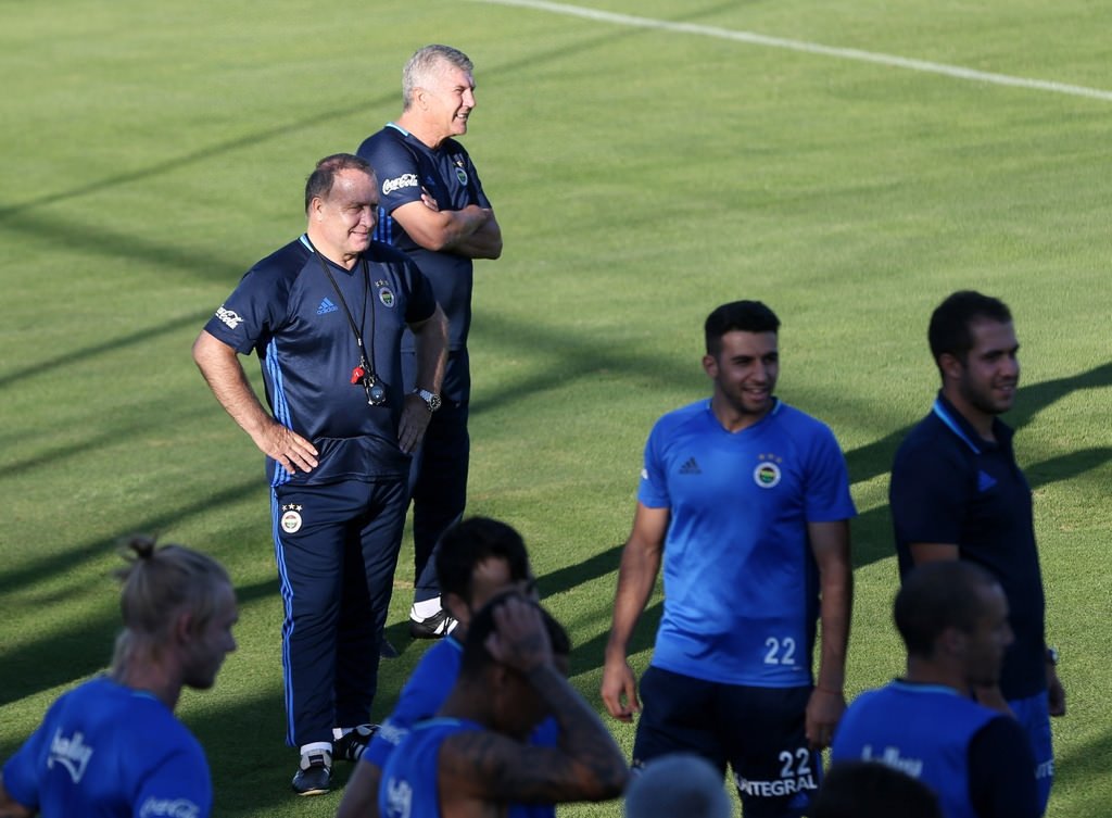 Advocaat Bursaspor maçı 11’ini belirledi!