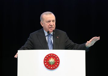 Başkan Erdoğan’dan A Milli Kadın Futbol Takımı’na tebrik