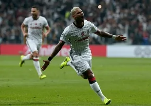 Beşiktaş'ta Quaresma PFDK'ya sevk edildi