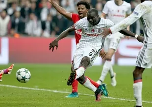 Aboubakar'dan transfer açıklaması