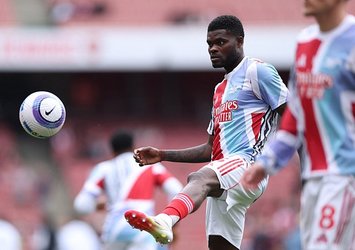 Thomas Partey Kartal oluyor!