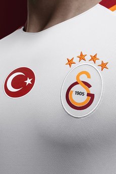 Galatasaray'a kötü haber! 8 hafta yok