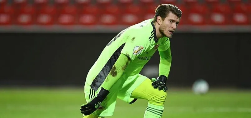 Loris Karius'a ilk maçında büyük şok!