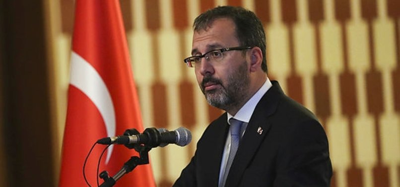 Bakan Kasapoğlu'ndan Galatasaray'a tebrik