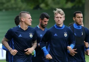 Fenerbahçe, İsviçre'deki ilk antrenmanını yaptı