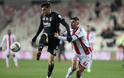 Beşiktaş’ta Mustafa Hekimoğlu’nun sözleşmesi uzatıldı