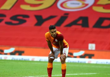 G.Saray efsanesinden flaş eleştiri! "Neredesin Falcao?"