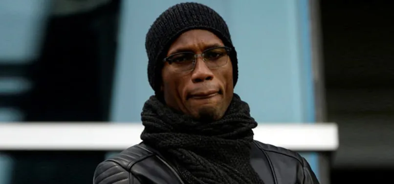 Drogba futbol bırakıyor mu?
