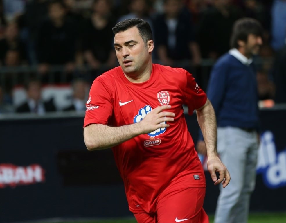 Futbolun yıldızları Darülaceze için oynadı