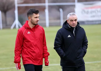 Emre tamam sıra Sivas'ta