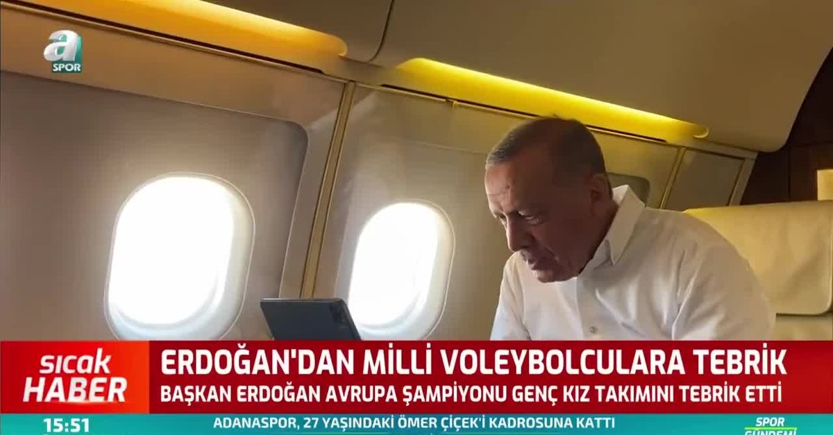 Başkan Erdoğan'dan milli voleybolculara tebrik