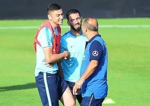 Yıldızlar dönüyor